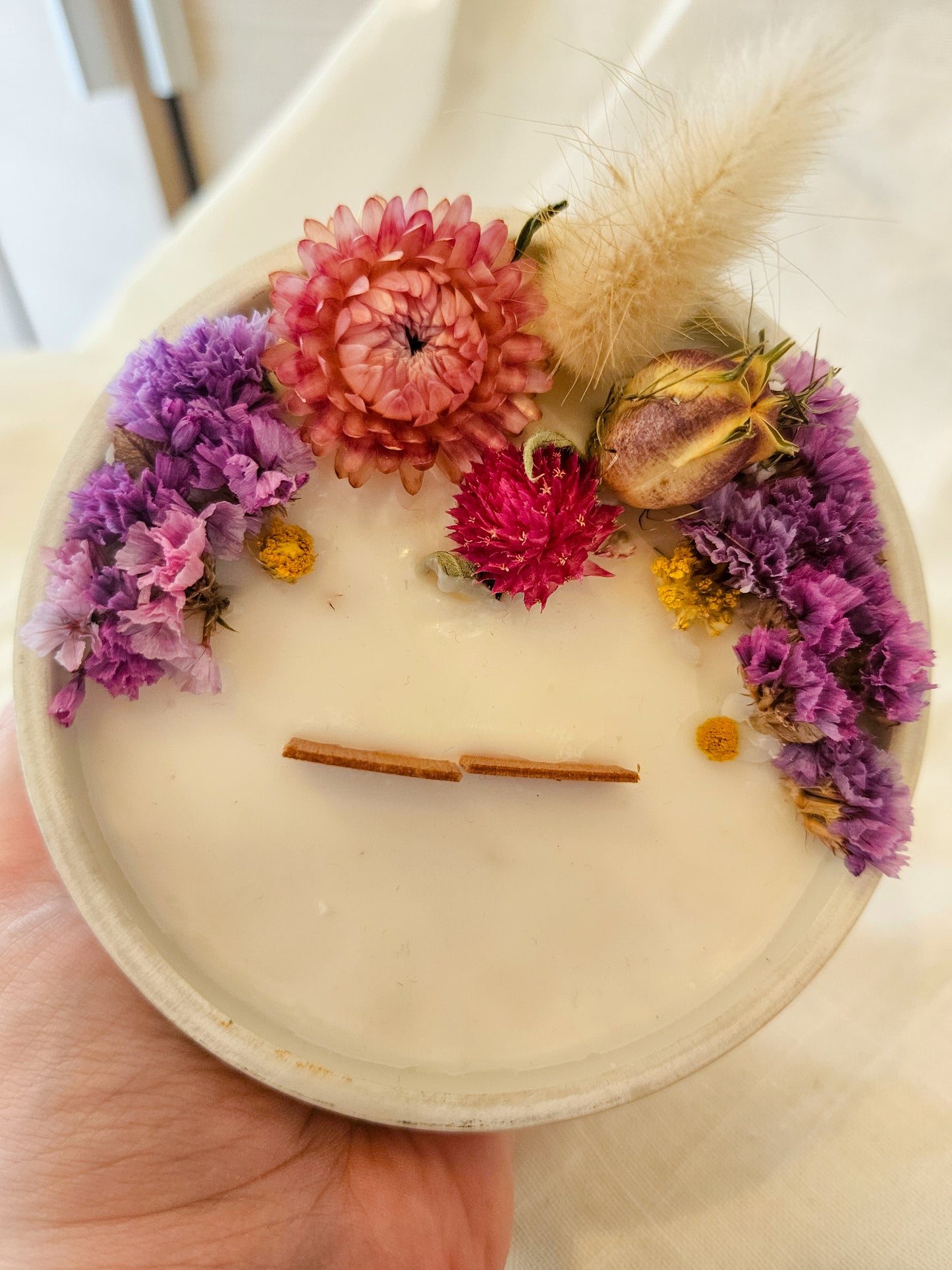 Bougie Lucie - Fleur de lin - Gros format