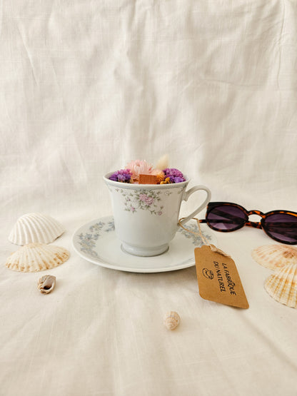 Bougie Lydia - Hibiscus - Moyen format