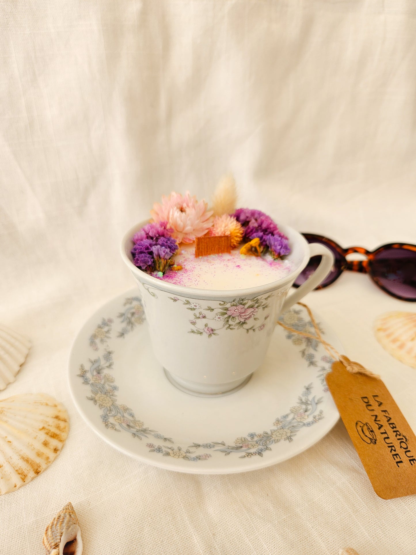 Bougie Lydia - Hibiscus - Moyen format