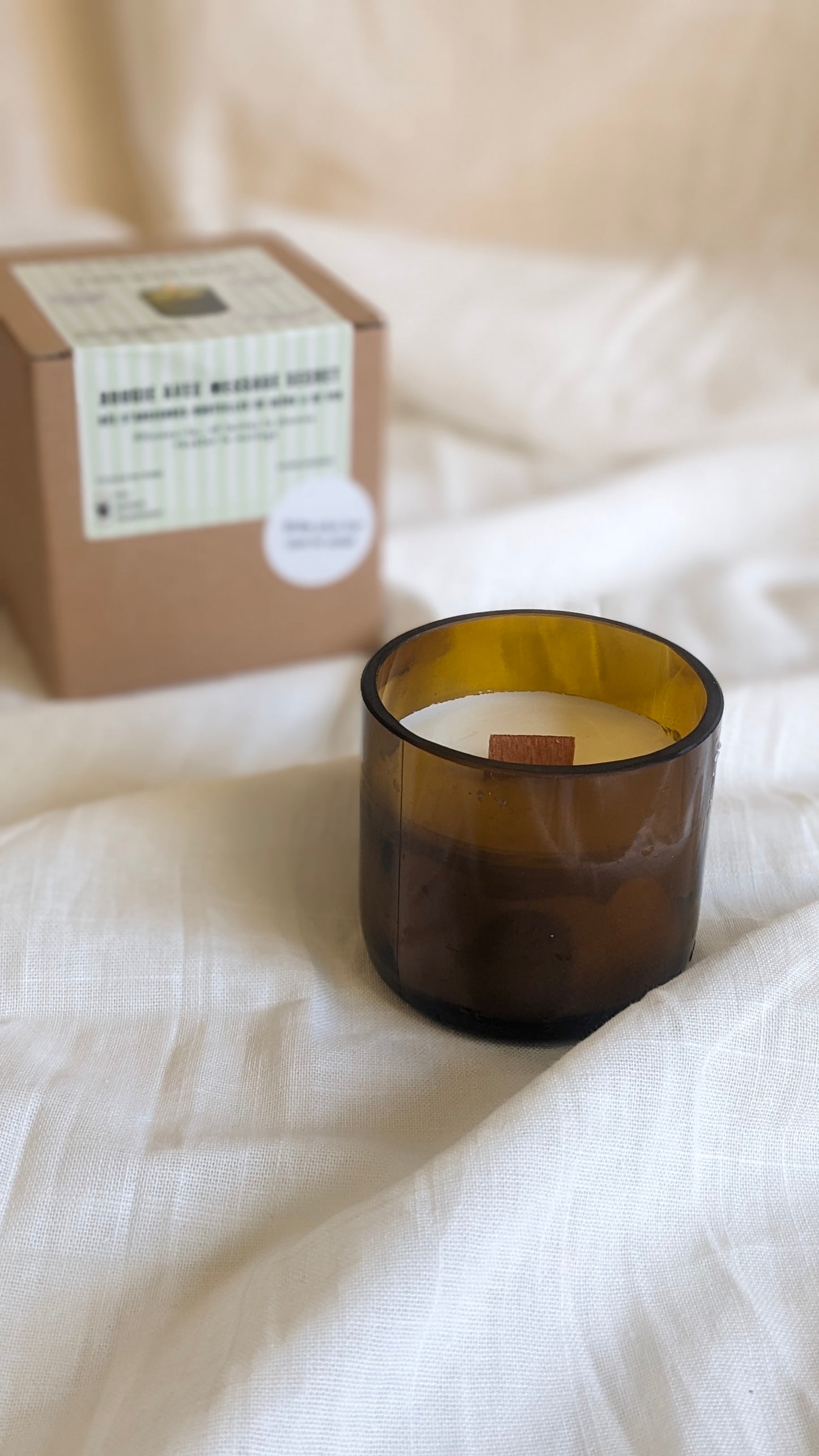 Bougie avec message dans la cire