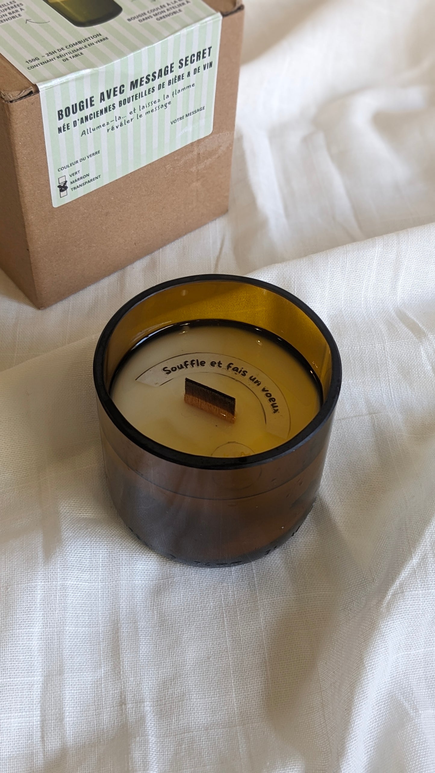 Bougie avec message dans la cire