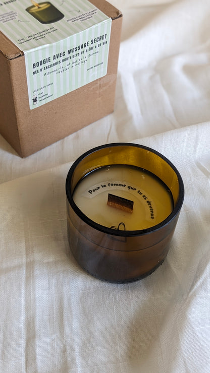 Bougie avec message dans la cire