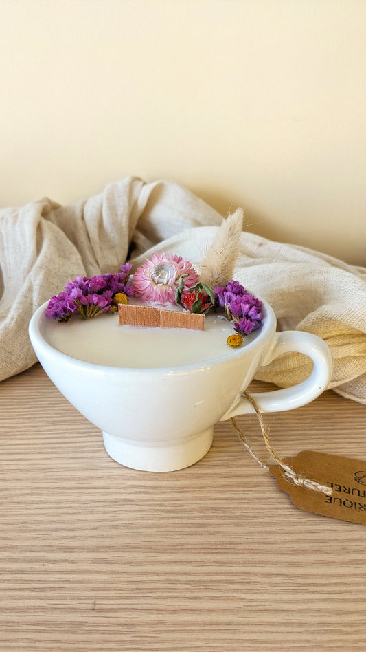 Bougie Victoria - Fleur de lin - Moyen format