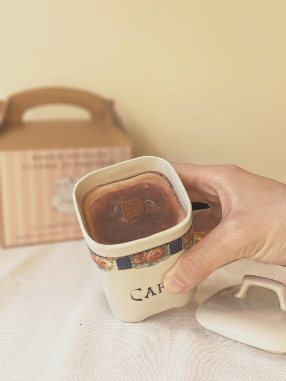 Bougie Catherine - café ☕- grand format